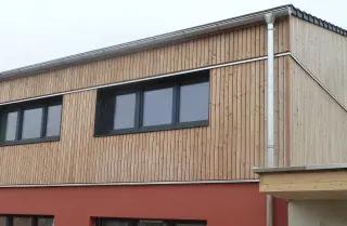 Holz-Fassadenprofil - Kontrast Edition Holz-Fassadenprofil - Kontrast Edition