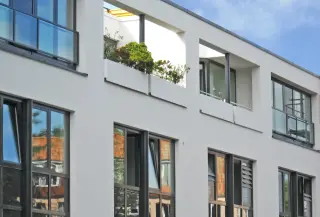 BALKOGRÜN® - Pflanzgefäße aus Faserbeton für Balkone BALKOGRÜN® - Pflanzgefäße aus Faserbeton für Balkone