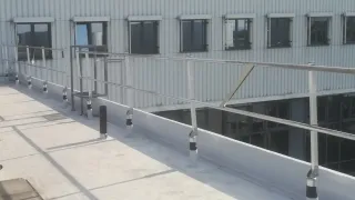 Seitenschutzsysteme und Geländer LUX-top® G-T Seitenschutzsysteme und Geländer LUX-top® G-T