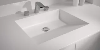 Individuelle Waschbecken und Waschtische aus Mineralwerkstoff Individuelle Waschbecken und Waschtische aus Mineralwerkstoff