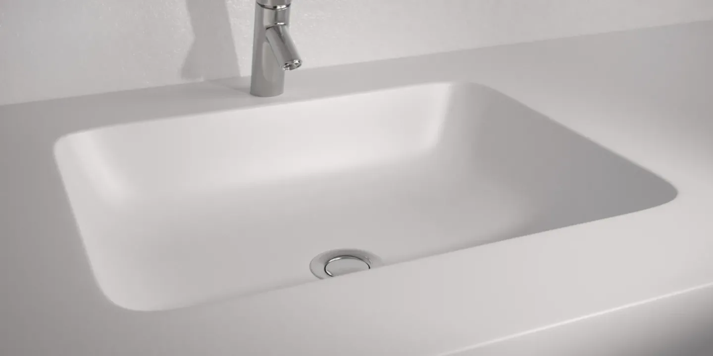 Individuelle Waschbecken und Waschtische aus Mineralwerkstoff Individuelle Waschbecken und Waschtische aus Mineralwerkstoff