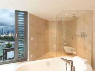 Glasduschen im Projektgeschäft: sicher geplant, verlässlich umgesetzt