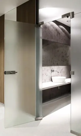 HEILER Innentüren aus Glas, Ganzglasanlagen HEILER Innentüren aus Glas, Ganzglasanlagen