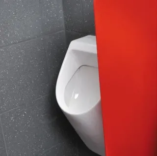 HEILER Glas-Trennwandsysteme: rahmenlose WC-Trennwände, Urinal-Trennwände HEILER Glas-Trennwandsysteme: rahmenlose WC-Trennwände, Urinal-Trennwände