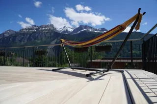 Terrassendielen aus acetyliertem Holz