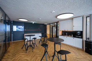 Innenausbau und Einrichtungen für Wohnen, Arbeiten und im Gesundheitswesen Innenausbau und Einrichtungen für Wohnen, Arbeiten und im Gesundheitswesen