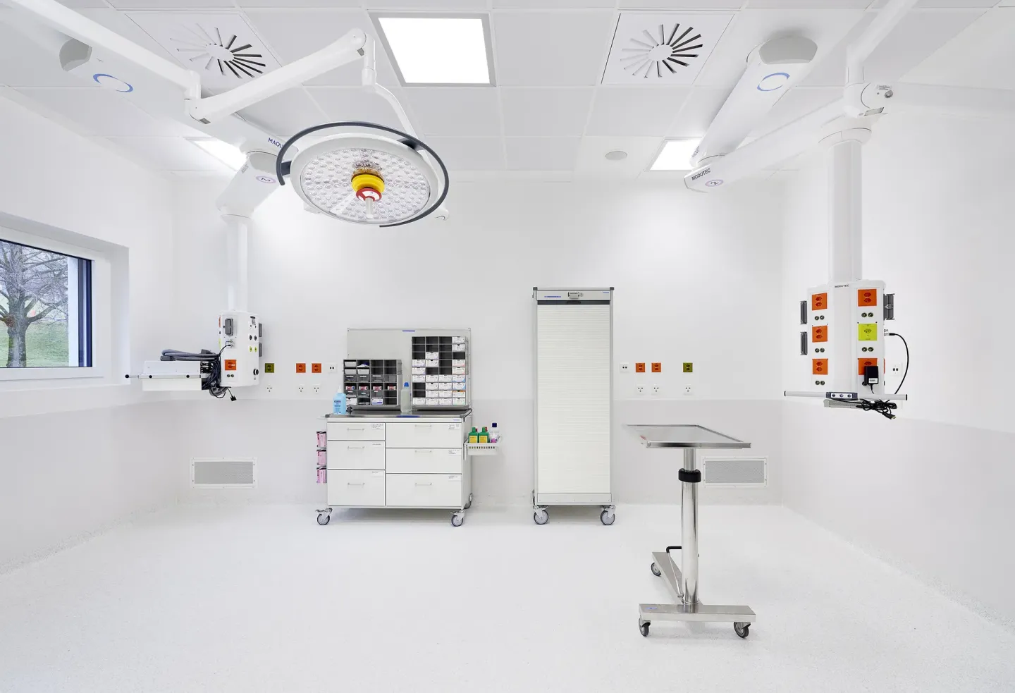 Modulbauten für den Bereich Gesundheit: Kliniken, Krankenhäuser und Pflege Modulbauten für den Bereich Gesundheit: Kliniken, Krankenhäuser und Pflege