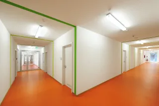 Holz-Modulbauten für den Bereich Bildung: Schulen, Kitas und Kindergärten Holz-Modulbauten für den Bereich Bildung: Schulen, Kitas und Kindergärten