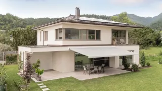 Gelenkarmmarkisen als Sonnenschutz für Terrassen und Balkone Gelenkarmmarkisen als Sonnenschutz für Terrassen und Balkone