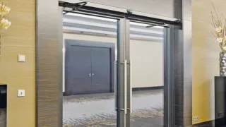Drehtürantriebe