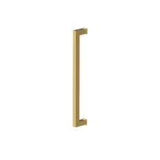 Goldfarbener Türgriff aus Edelstahl mit minimalistischer Formgebung