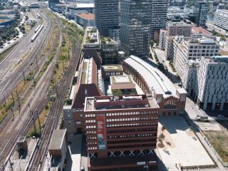 Bauabnahme ohne Austausch: Drei Jahre Mängelmanagement am Berliner Postbahnhof