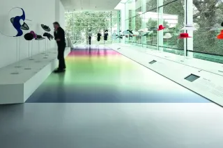 Vinyl  Bodenbeläge in Bahnen, Planken und Fliesen Vinyl  Bodenbeläge in Bahnen, Planken und Fliesen