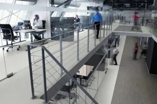 Vinyl  Bodenbeläge in Bahnen, Planken und Fliesen Vinyl  Bodenbeläge in Bahnen, Planken und Fliesen