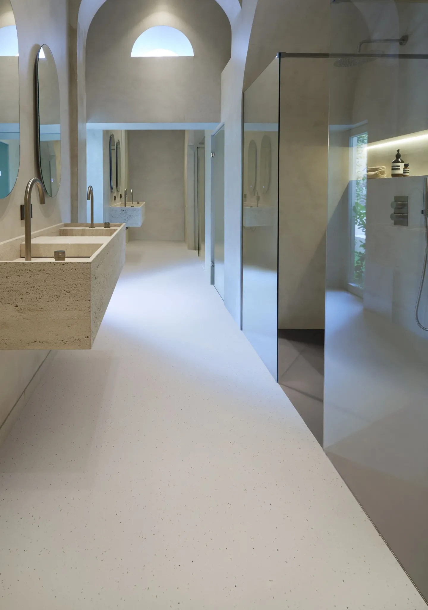 Vinyl  Bodenbeläge in Bahnen, Planken und Fliesen Vinyl  Bodenbeläge in Bahnen, Planken und Fliesen