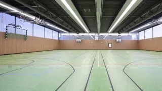 Linoleum Bodenbelag als Bahnenware, Fliesen oder Planken Linoleum Bodenbelag als Bahnenware, Fliesen oder Planken