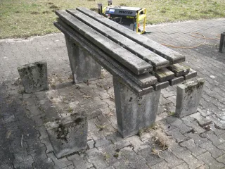 Sanierung von Außenmobiliar I Bauen im Bestand Sanierung von Außenmobiliar I Bauen im Bestand